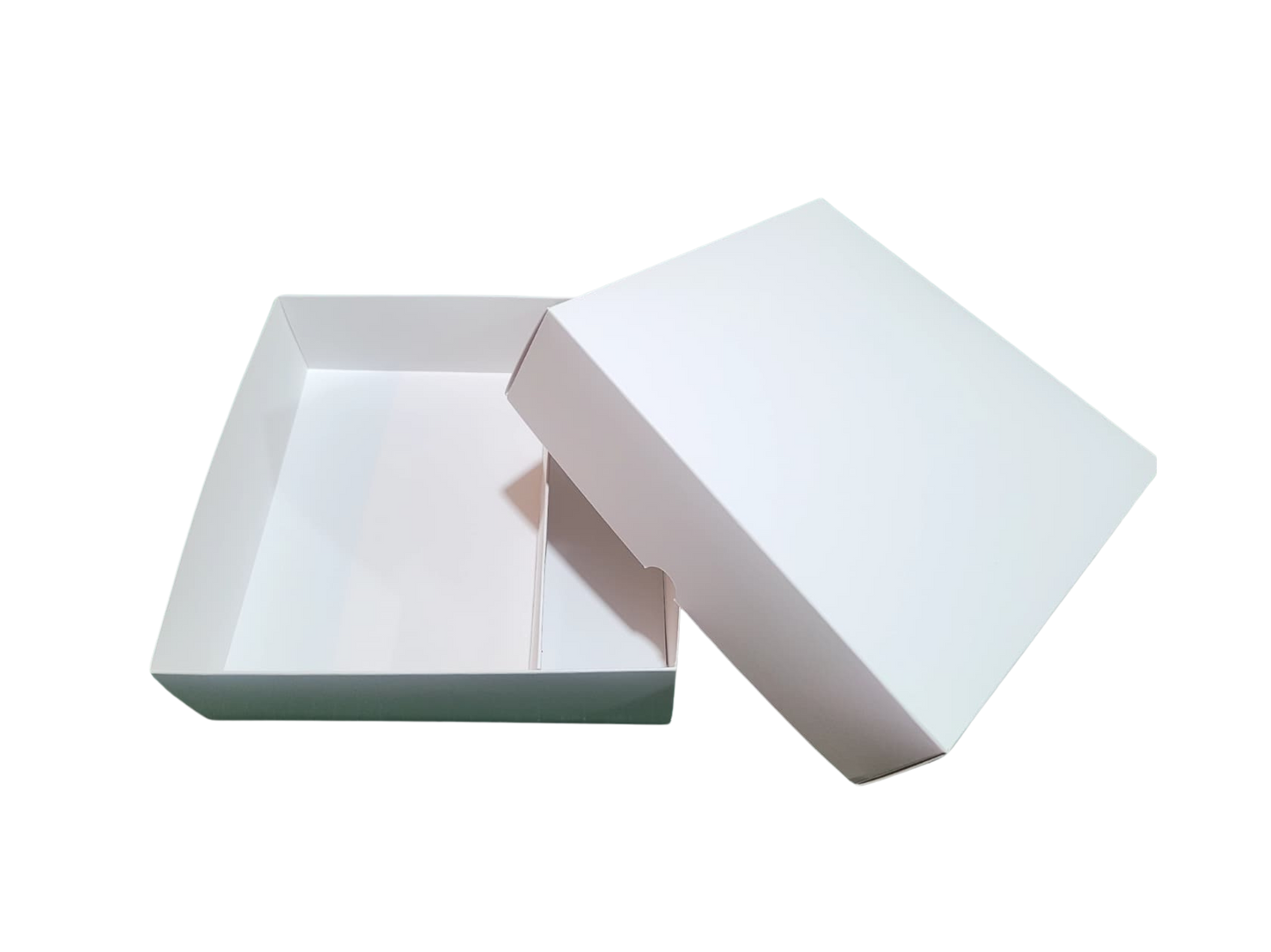 Cutie albă cu capac detașabil – 20x20x6 cm