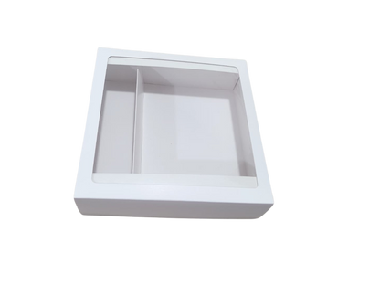 Cutie albă cu capac și fereastră din acetofan – 20x20x6 cm