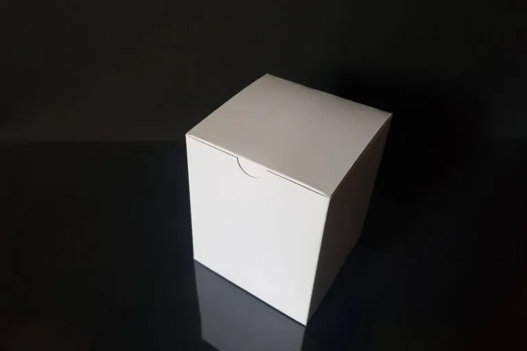 White product box 7x7x8 cm